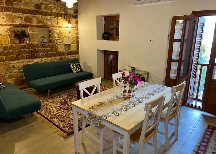 Twin Vista Getaway *