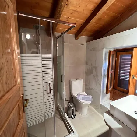 Twin Vista Getaway Apartment *