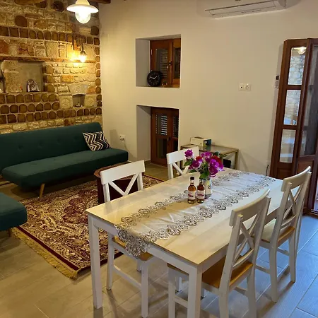 Twin Vista Getaway *